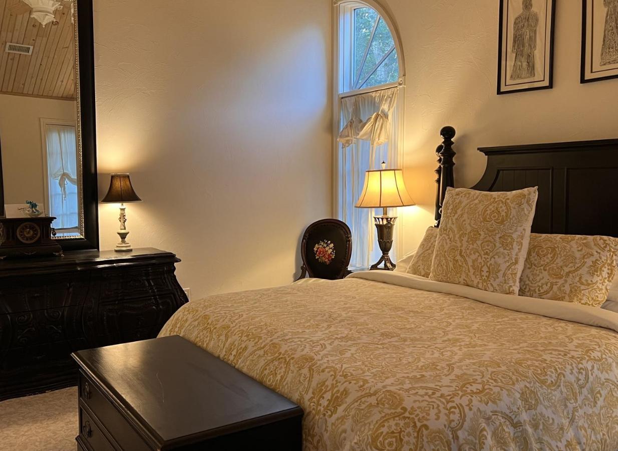 Frederick William House Hotel ฟัลเมาท์ ภายนอก รูปภาพ