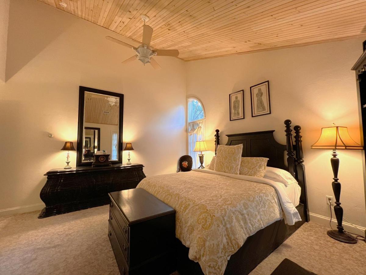 Frederick William House Hotel ฟัลเมาท์ ภายนอก รูปภาพ